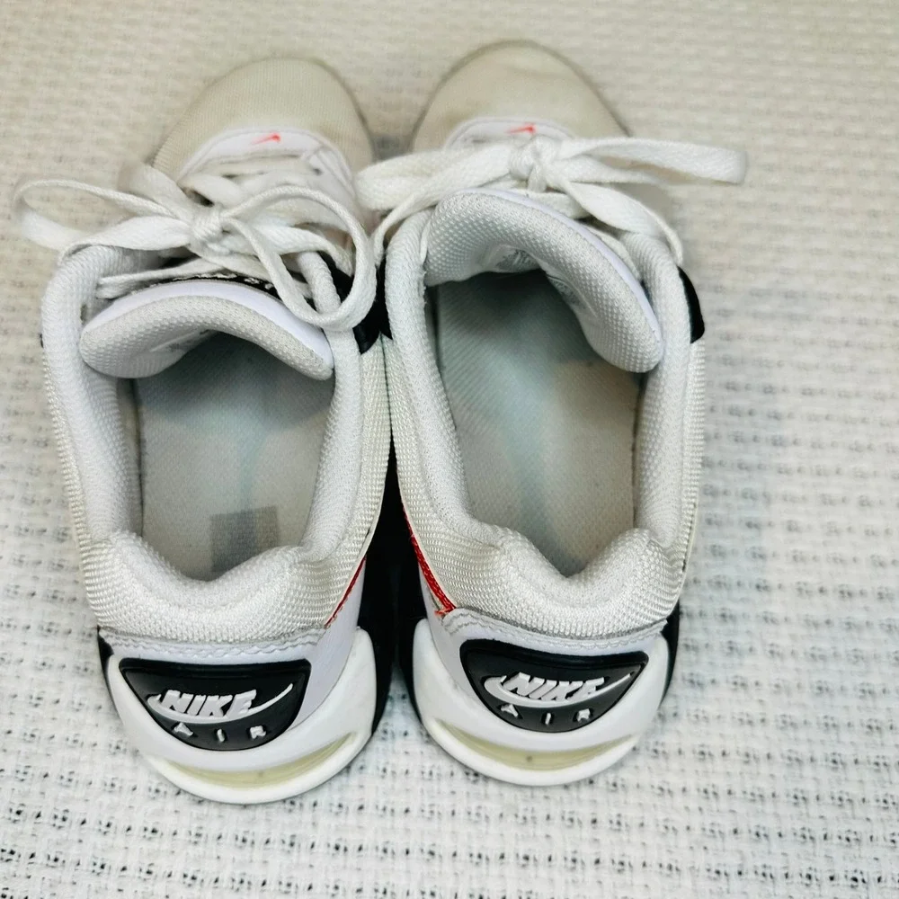 Nike Air Max IVO Kids Youth 4Y White Red Good 579995-101 Sneakers Sporty School‎